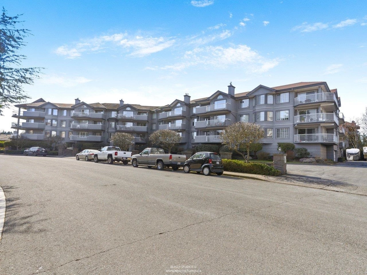 Garden / Landscaping Photo of 312 5375 205 Street, Langley, BC