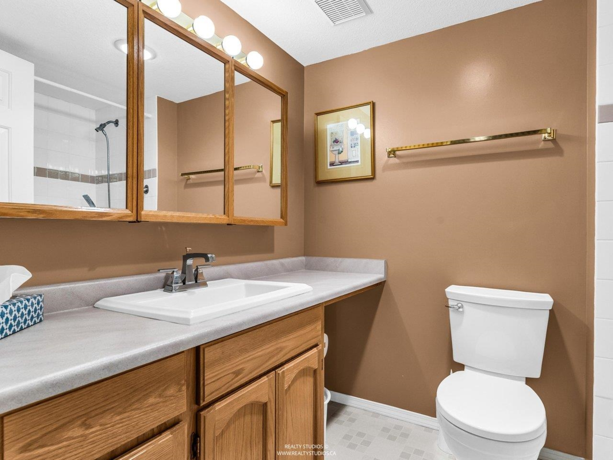 Hallway Photo of 312 5375 205 Street, Langley, BC