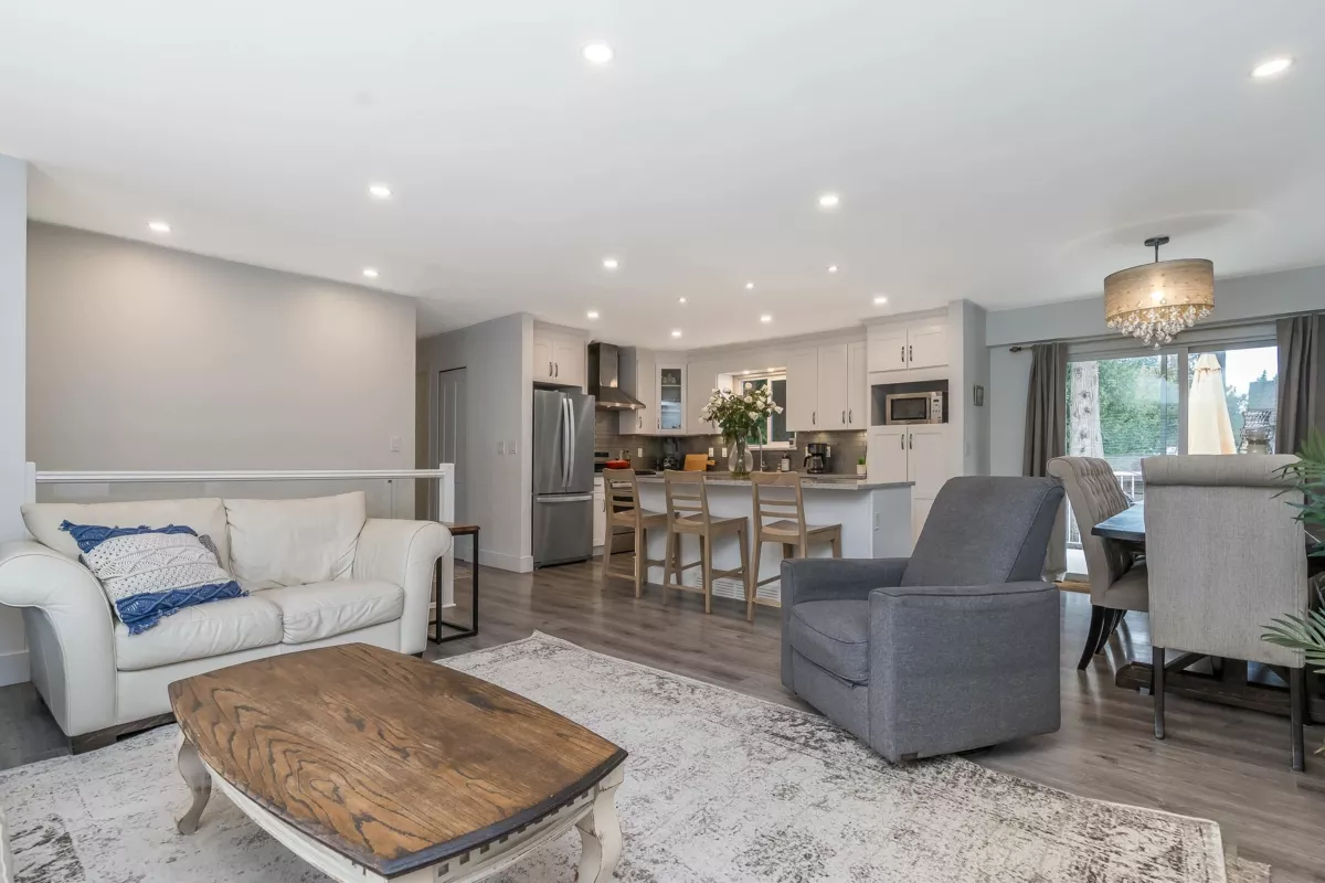 Walk-In Closet Photo of 4427 202 Street, Langley, BC