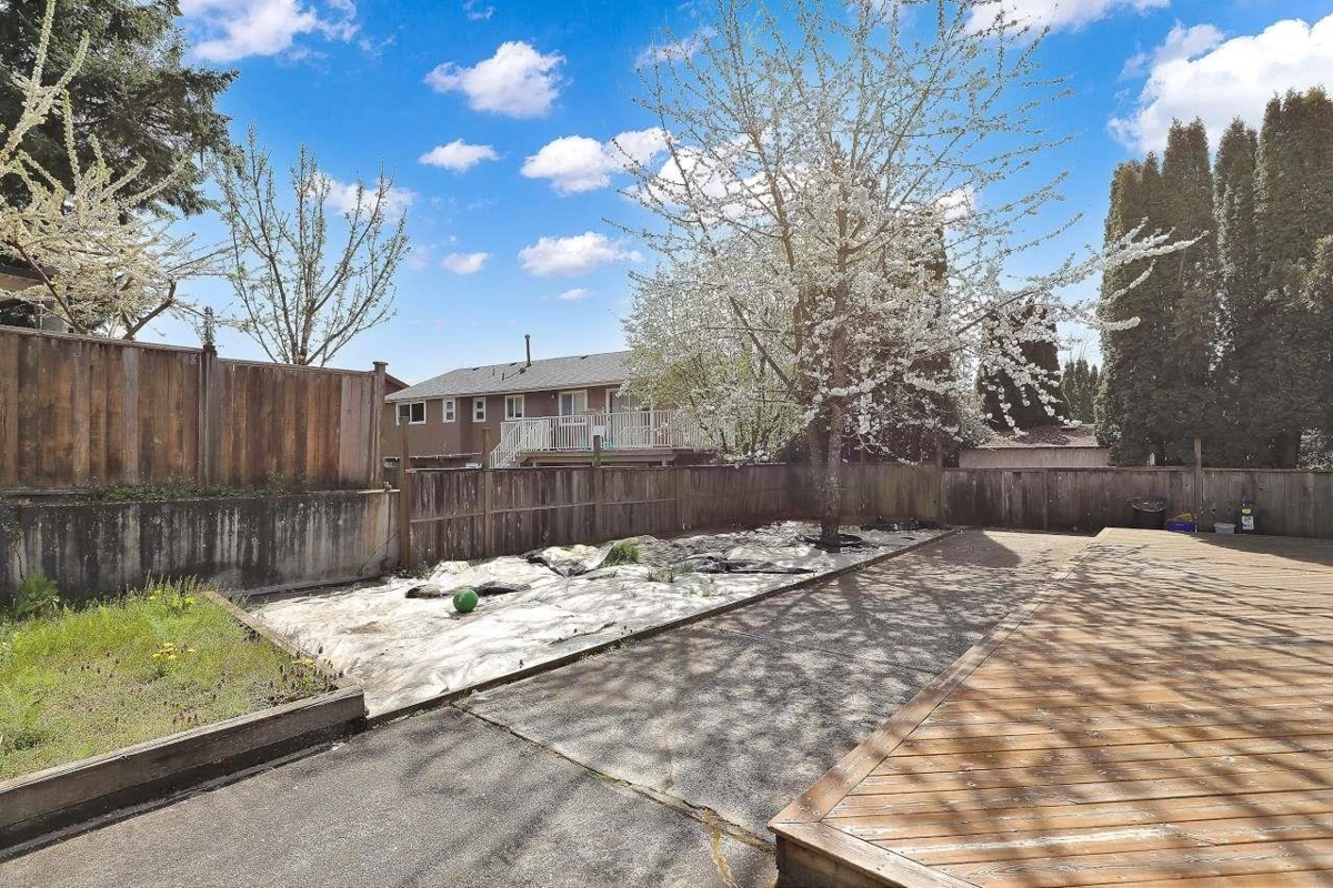 Garage Interior Photo of 7436 118a Street, Delta, BC