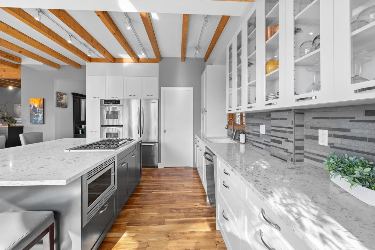 Guest Bathroom Photo of 145 E Kensington Road, North Vancouver, BC