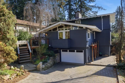 145 E Kensington Road, North Vancouver, BC