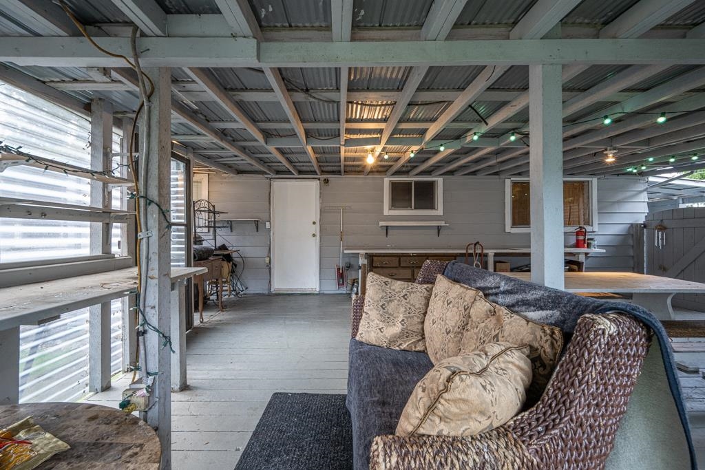 Hallway Photo of 7016 141 Street, Surrey, BC