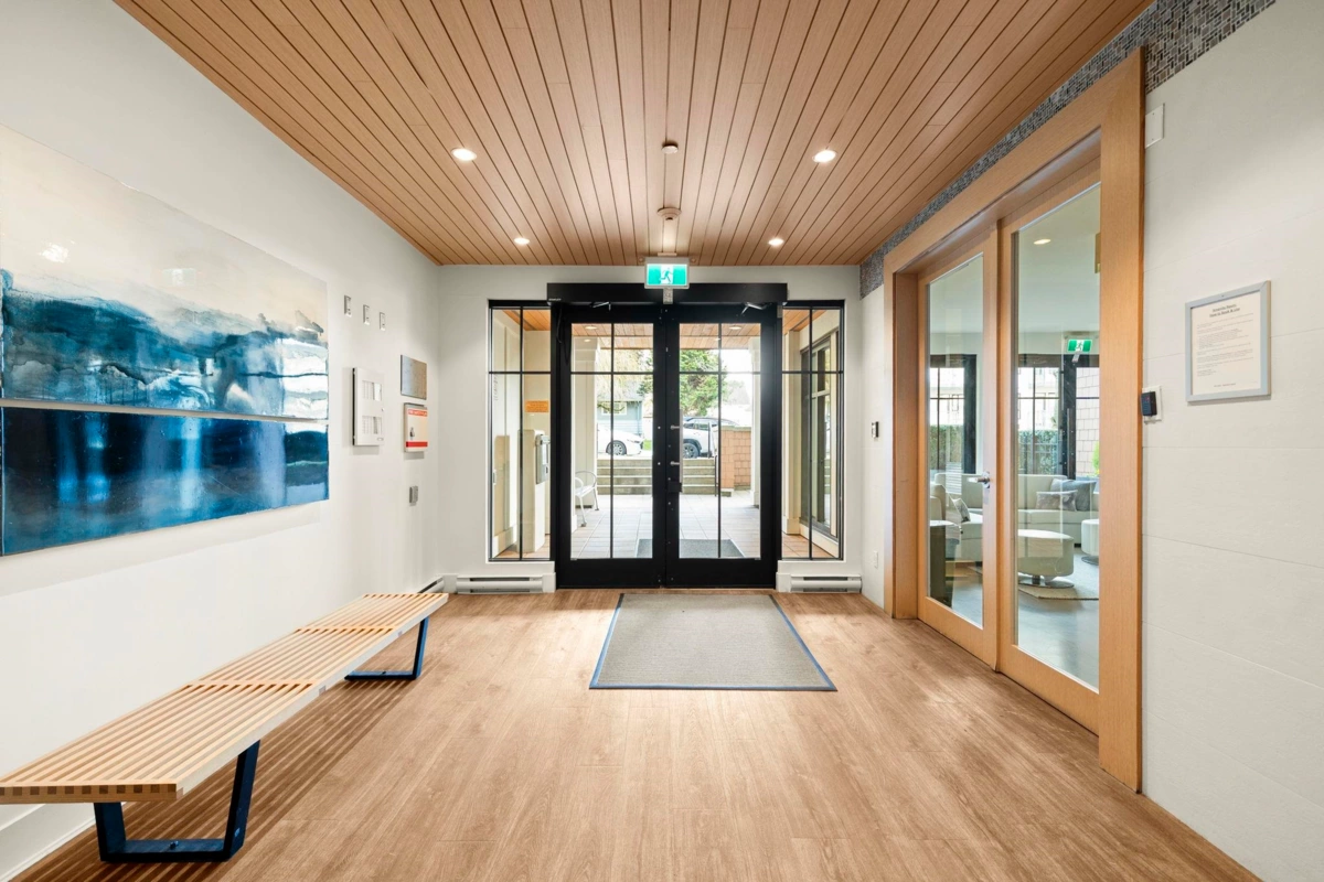Kitchen Island Photo of 412 611 Regan Avenue, Coquitlam, BC
