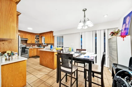 Pantry Photo of 14539 Chartwell Drive, Surrey, BC