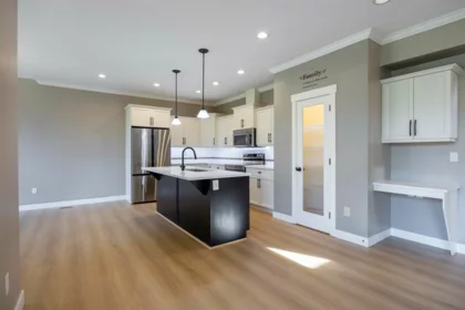 Guest Bathroom Photo of 46075 Stevenson Road, Chilliwack, BC