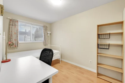 Bedroom 3 Photo of 819 W 70th Avenue, Vancouver, BC