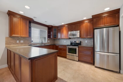 Breakfast Nook Photo of 18775 59 Avenue, Surrey, BC