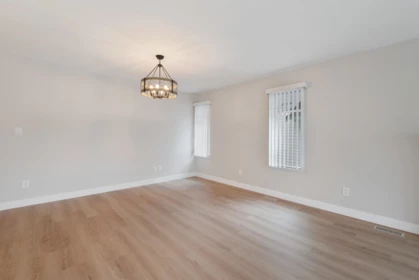 Laundry Room Photo of 18775 59 Avenue, Surrey, BC