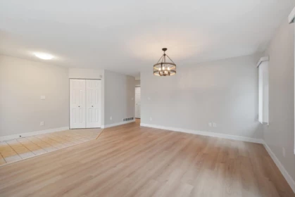 Mudroom Photo of 18775 59 Avenue, Surrey, BC