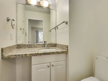 Primary Bathroom Photo of 2241 E 43rd Avenue, Vancouver, BC