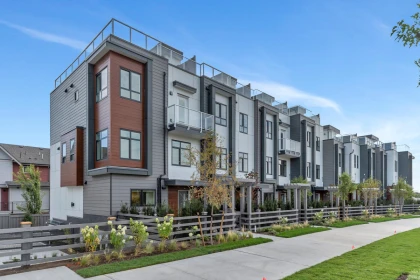 11 6983 204 Street, Langley, BC, Langley — Townhouse for sale