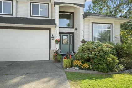 16868 61a Avenue, Surrey, BC, Surrey — Single Family Residence for sale