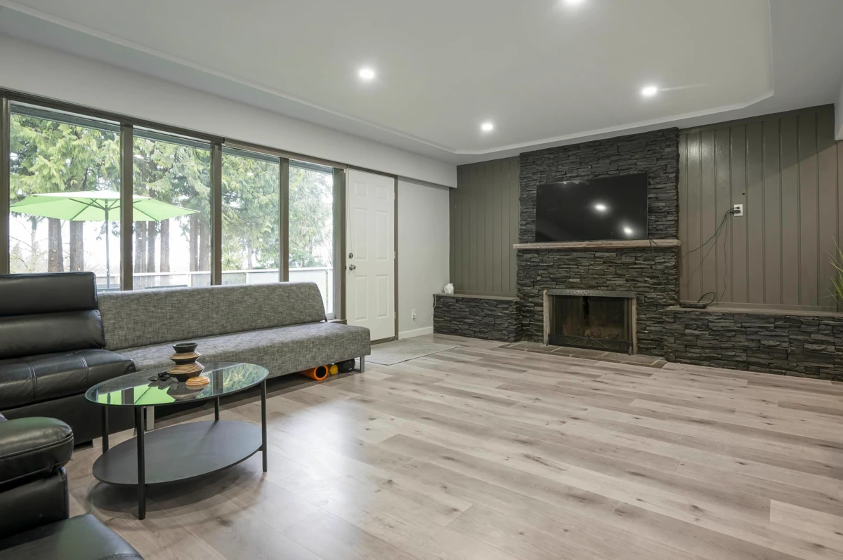 Dining Area Photo of 9663 Townline Diversion Road, Surrey, BC