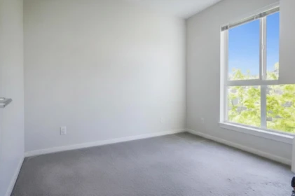 Bedroom 4 Photo of 420 13768 108 Avenue, Surrey, BC