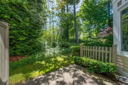 33 7500 Cumberland Street, Burnaby, BC, Burnaby — Townhouse for sale