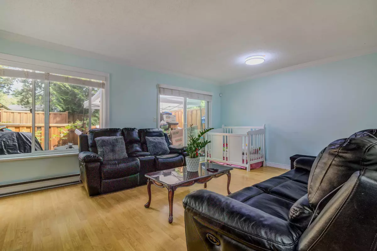 Dining Area Photo of 120 13880 74 Avenue, Surrey, BC