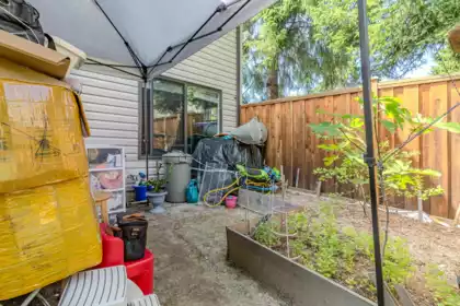 Office / Den Photo of 120 13880 74 Avenue, Surrey, BC