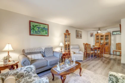 205 1740 Southmere Crescent, Surrey, BC, Surrey — Apartment/Condo for sale