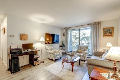 205 1740 Southmere Crescent, Surrey, BC, Surrey — Apartment/Condo for sale