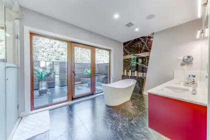 Mudroom Photo of 1497 Queens Avenue, West Vancouver, BC