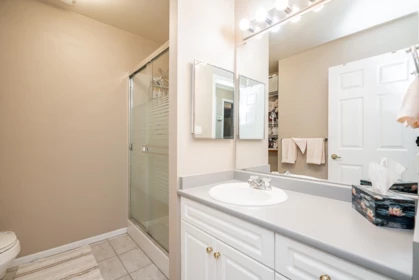 Laundry Room Photo of 303 15338 18 Avenue, Surrey, BC