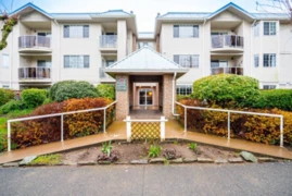 303 15338 18 Avenue, Surrey, BC
