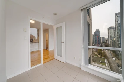 Office / Den Photo of 1710 1082 Seymour Street, Vancouver, BC