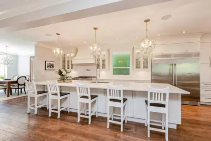 Breakfast Nook Photo of 12579 26 Avenue, Surrey, BC