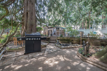 Front Yard Photo of 1961 Dahl Crescent, Abbotsford, BC