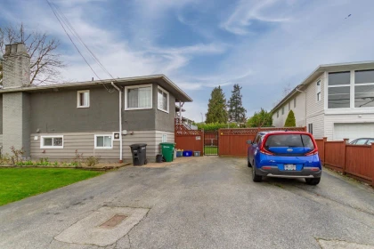 Laundry Room Photo of 3713 Kincaid Street, Burnaby, BC