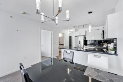 1106 2133 Douglas Road, Burnaby, BC, Burnaby — Apartment/Condo for sale