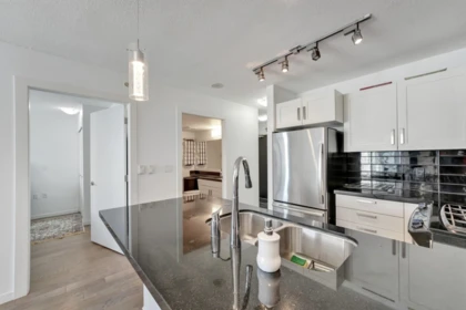 1106 2133 Douglas Road, Burnaby, BC, Burnaby — Apartment/Condo for sale