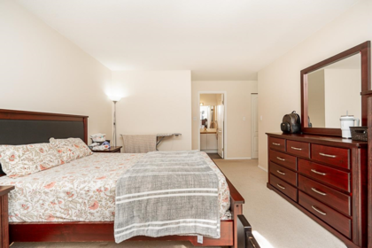 Basement Recreation Room Photo of 128 14861 98 Avenue, Surrey, BC