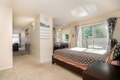 Office / Den Photo of 128 14861 98 Avenue, Surrey, BC