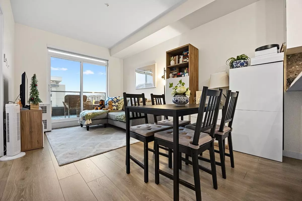 Dining Area Photo of 506 7920 206 Street, Langley, BC