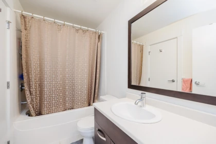 Laundry Room Photo of 220 33539 Holland Avenue, Abbotsford, BC