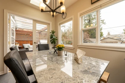 Kitchen Island Photo of 4047 W 32nd Avenue, Vancouver, BC
