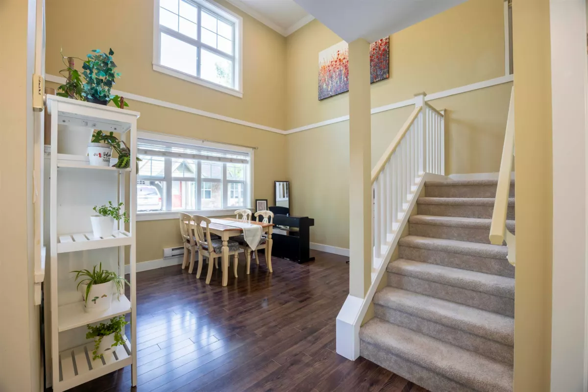 Family Room Photo of 32 22977 116 Avenue, Maple Ridge, BC