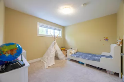 Walk-In Closet Photo of 32 22977 116 Avenue, Maple Ridge, BC