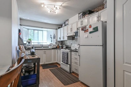 Kitchen Island Photo of 208 2960 Trethewey Street, Abbotsford, BC