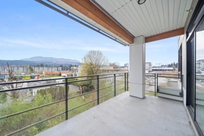 Staircase Photo of 405 3038 St George Street, Port Moody, BC