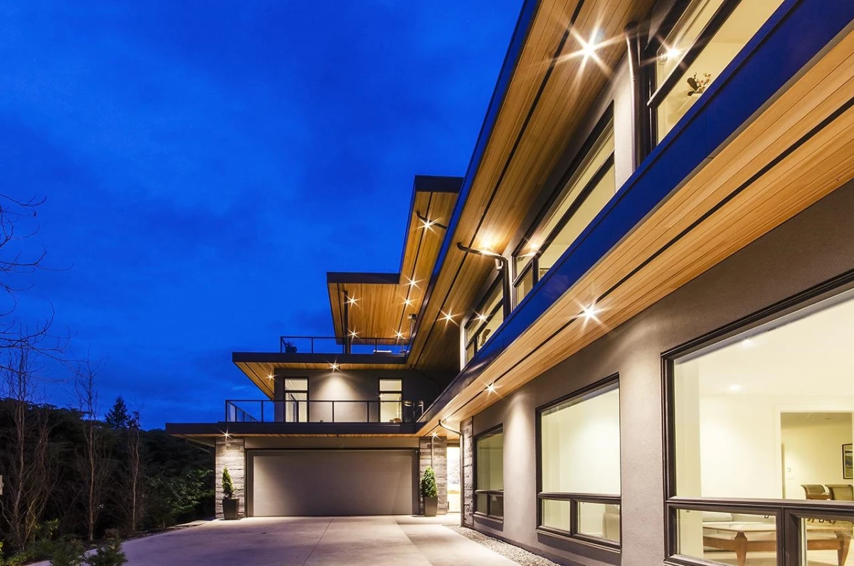 Exterior Rear Photo of 817 Younette Drive, West Vancouver, BC