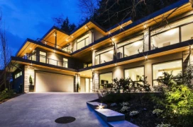 817 Younette Drive, West Vancouver, BC