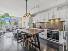 408 105 W 2nd Street, North Vancouver, BC