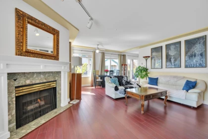 Breakfast Nook Photo of 409 20443 53 Avenue, Langley, BC