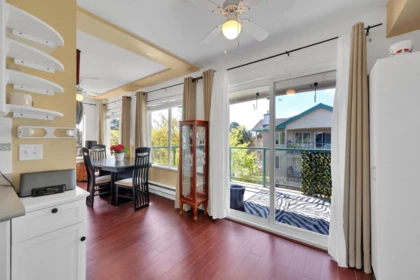 Powder Room Photo of 409 20443 53 Avenue, Langley, BC