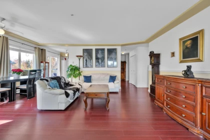 Primary Bedroom Photo of 409 20443 53 Avenue, Langley, BC