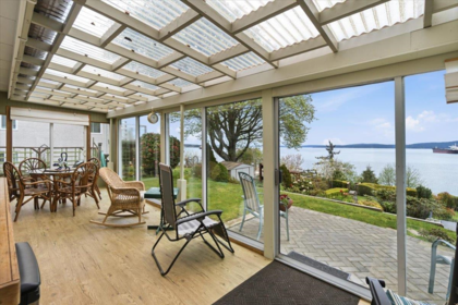 Backyard Photo of 3648 Seaview Crescent, No City Value, BC