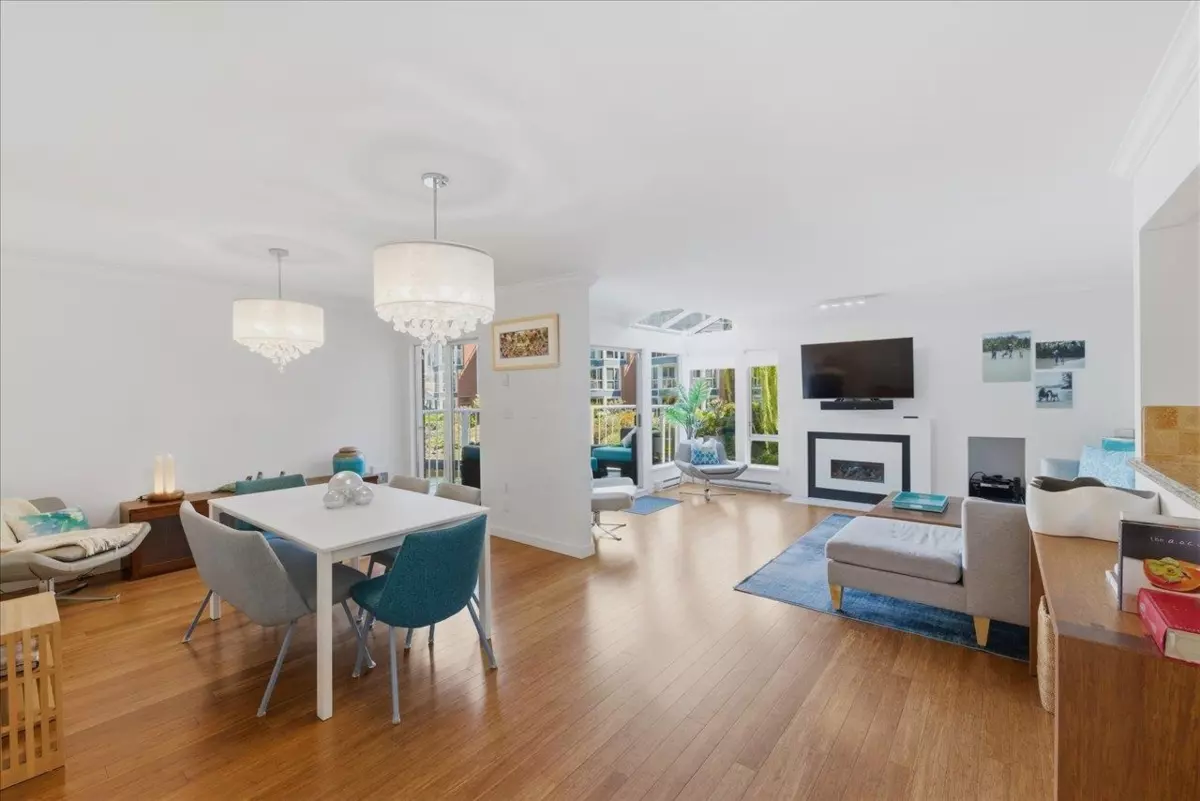 Living Room Photo of 1523 Mariner Walk, Vancouver, BC